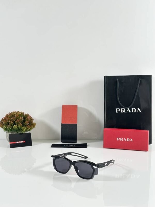 First Copy Prada 8899 Black Sunglasses