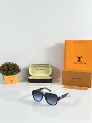 First Copy Louis Vuitton 105 Blue Sunglasses
