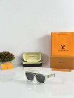 First Copy Louis Vuitton 1502 Ice Green Black Sunglasses