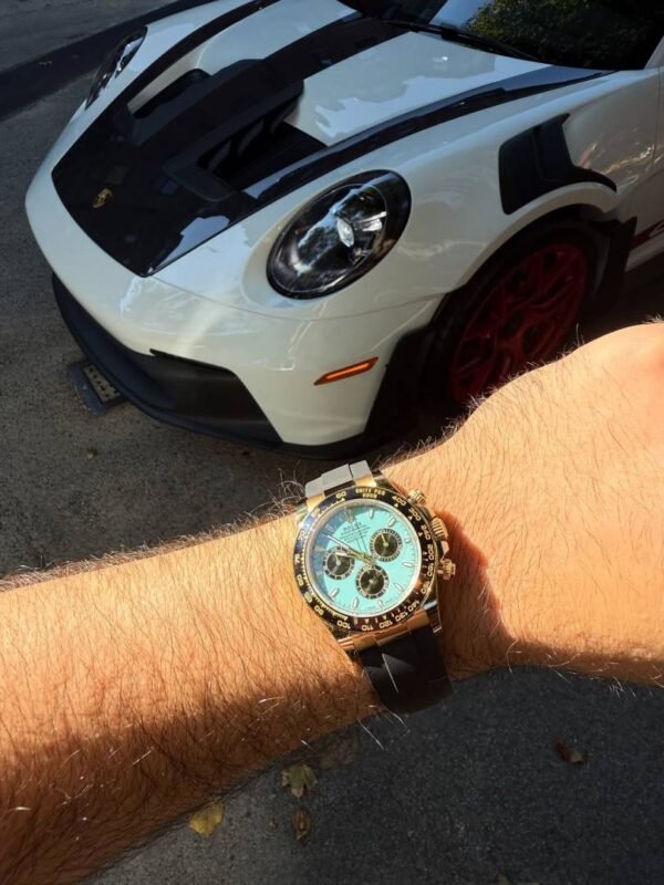 First Copy Luxury Chronograph Blue Dial Rubber Strap Watch With Rose Gold Case And Premium Finish