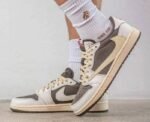 FIRST COPY NIKE AIR JORDAN LOW 1 TRAVIS MOCHA SEMI UA