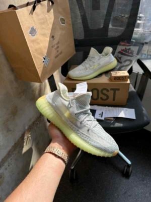 First Copy Adidas Yeezy Boost 350 Hyper Space