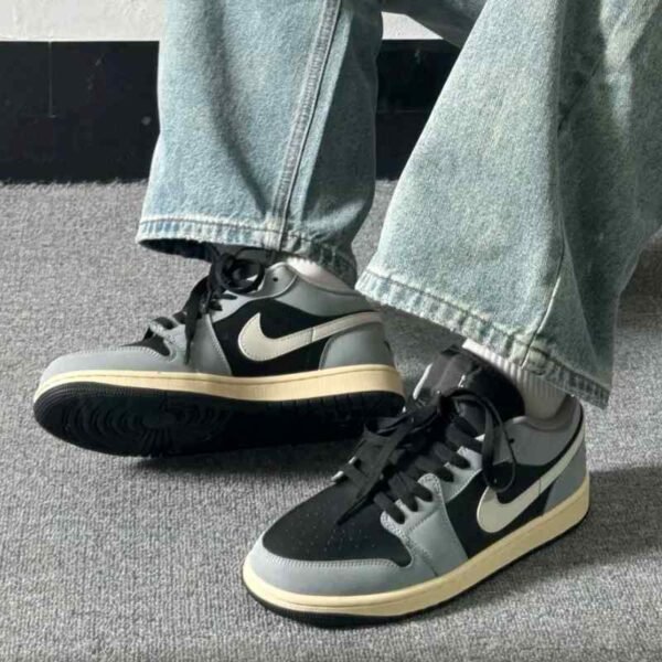 First Copy Nike Air Jordan 1 Low Light Smoke Grey