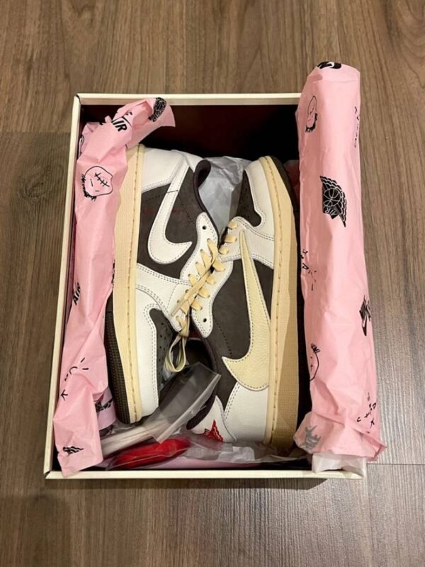 First Copy Nike Air Jordan 1 Retro Low OG SP Travis Scott Reverse Mocha