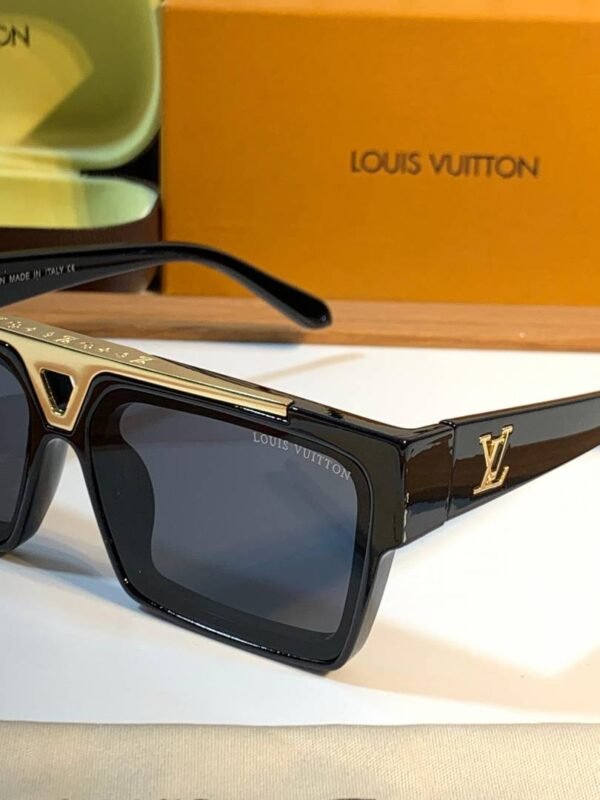 First Copy Louis Vuitton 1984 Black Gold Sunglasses