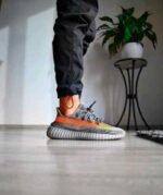 First Copy Adidas Yeezy Boost 350 V2 Carbon Beluga Men’s Sneakers