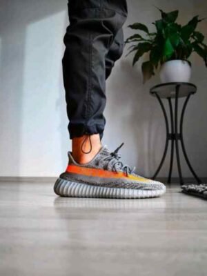 First Copy Adidas Yeezy Boost 350 V2 Carbon Beluga Men’s Sneakers