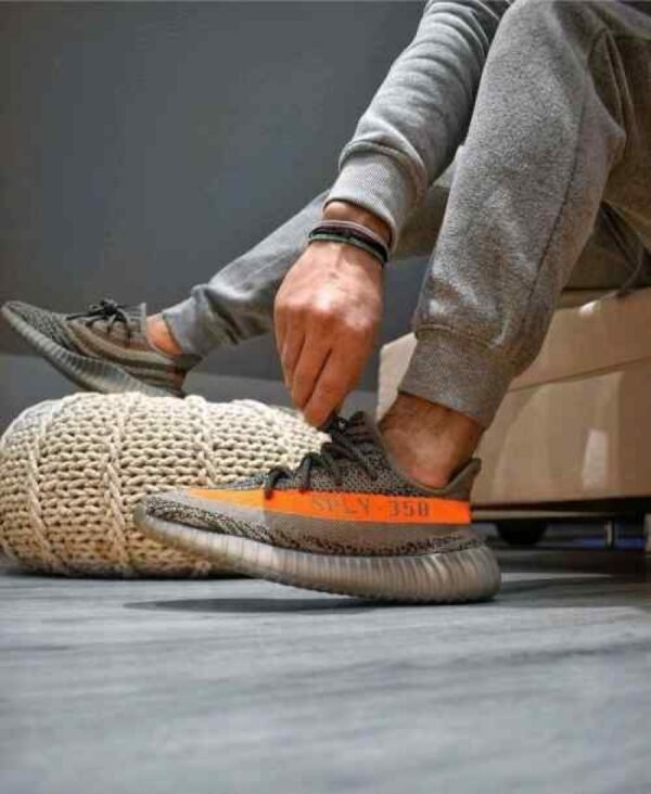 First Copy Adidas Yeezy Boost 350 V2 Carbon Beluga Men’s Sneakers