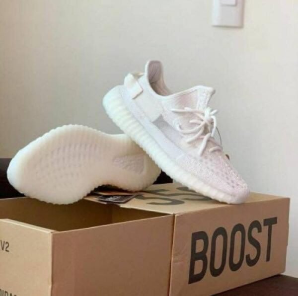 First Copy Adidas Yeezy Boost 350 V2 Triple White Men’s Sneakers