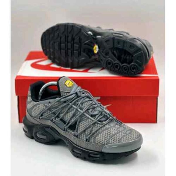 First Copy Nike Air Max Plus Grey Men’s Sneakers