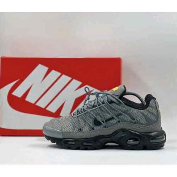 First Copy Nike Air Max Plus Grey Men’s Sneakers