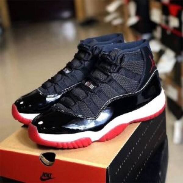First Copy Jordan 11 Bred Semi UA