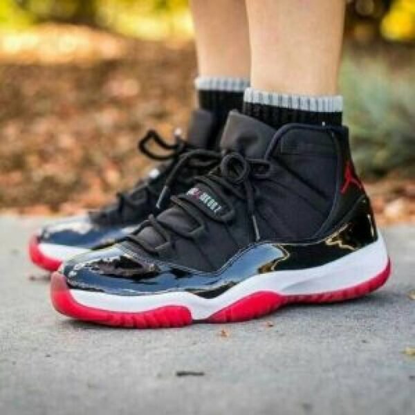 First Copy Jordan 11 Bred Semi UA