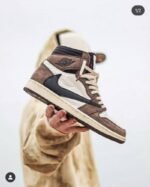 First Copy Nike Jordan Retro 1 High OG Travis Scott Mocha Semi UA