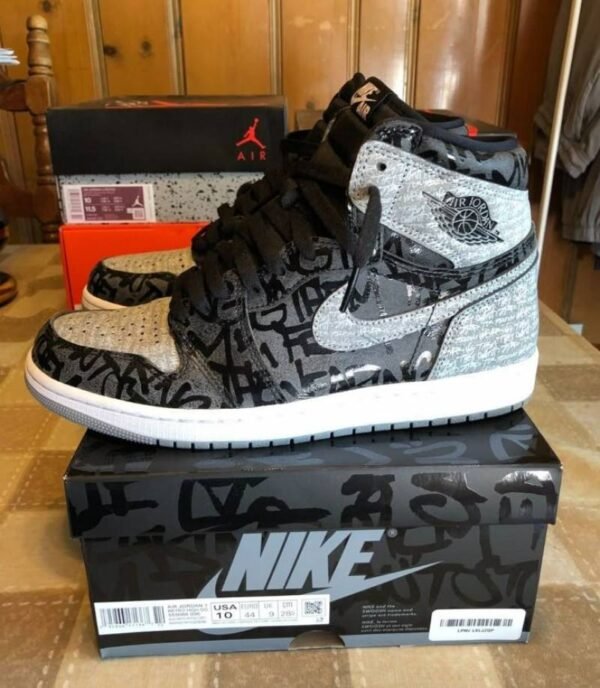 First Copy Nike Jordan Retro 1 High OG Rebellionaire Semi UA