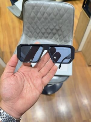 First Copy Burberry Black Rectangular Unisex Sunglasses UV Protection Premium Quality Trending Style