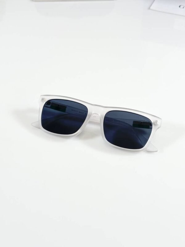First Copy Gucci Square Sunglasses White Frame Grey Lens