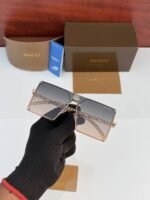 First Copy Gucci Oversized Square Sunglasses Gold Frame Gradient Brown Lens