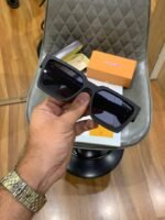 First Copy Louis Vuitton Black Wayfarer Frame Men’s Sunglasses