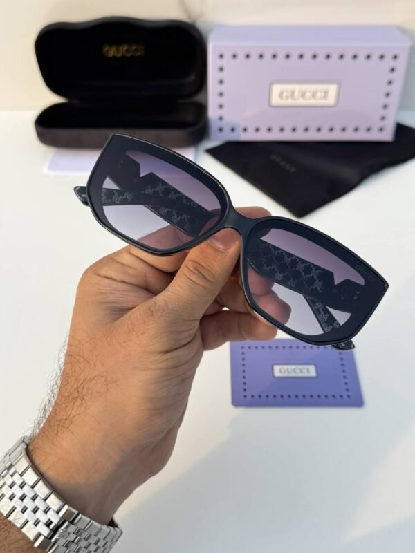 First Copy Gucci Square Sunglasses Black Frame Gradient Grey Lens