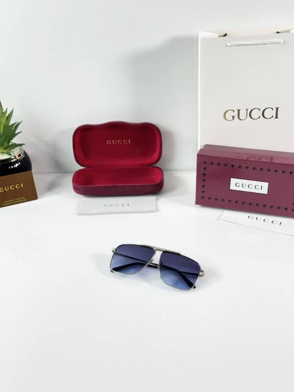 First Copy Gucci Oversized Square Sunglasses Silver Frame Gradient Blue Lens