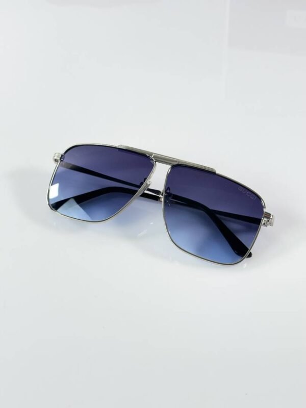 First Copy Gucci Oversized Square Sunglasses Silver Frame Gradient Blue Lens