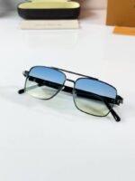 First Copy Louis Vuitton Black Aviator Frame Men’s Sunglasses
