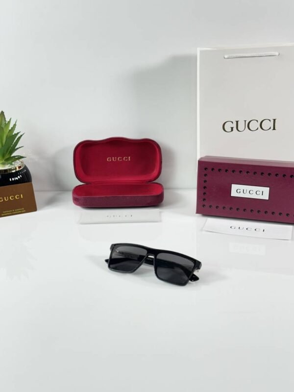 First Copy Gucci Square Sunglasses Black Frame Grey Lens