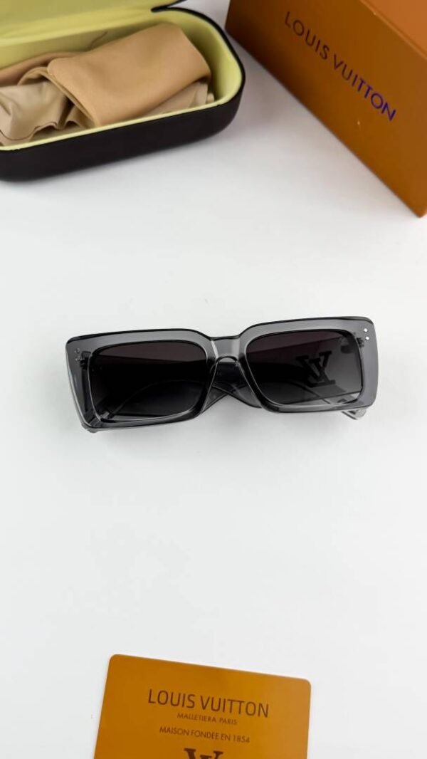 First Copy Louis Vuitton Grey Transparent Square Frame Men’s Sunglasses