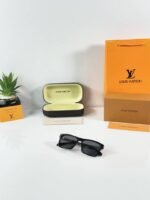 First Copy Louis Vuitton Black Square Frame Grey Lens Men’s Sunglasses