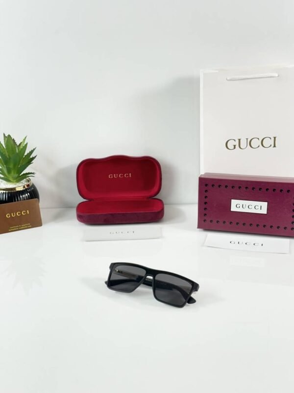 First Copy Gucci Square Sunglasses Black Frame Grey Lens