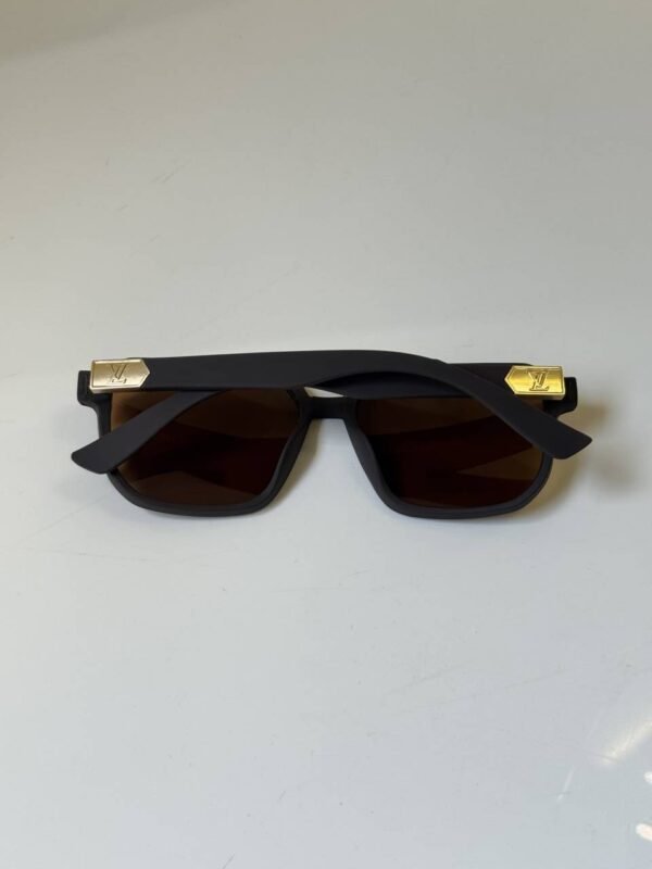 First Copy Louis Vuitton Black Square Frame Brown Lens Men’s Sunglasses