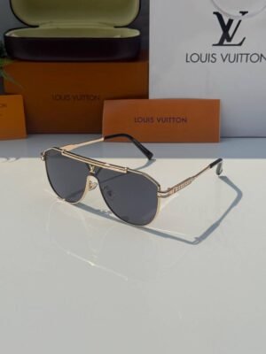 First Copy Louis Vuitton Gold Aviator Frame Grey Lens Men’s Sunglasses