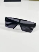First Copy Burberry 8087 Black Sunglasses