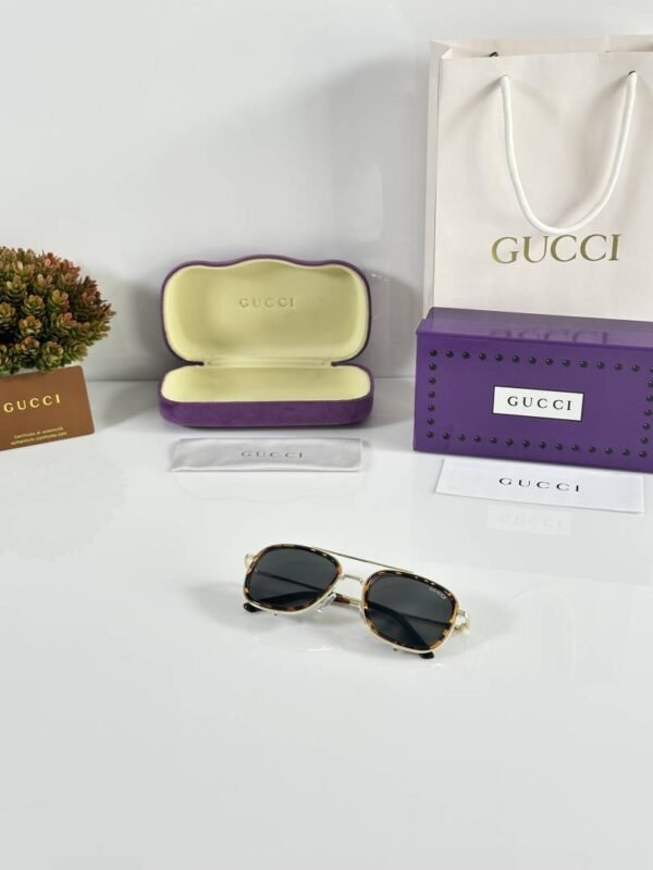 First Copy Gucci GG6639 Sunglasses Gold Black