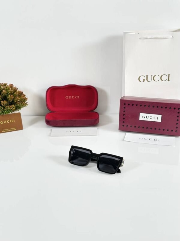 First Copy Gucci GG02 Sunglasses Black
