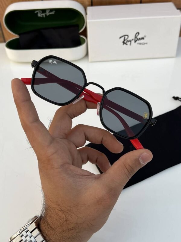 First Copy RayBan 8810 Black Sunglasses
