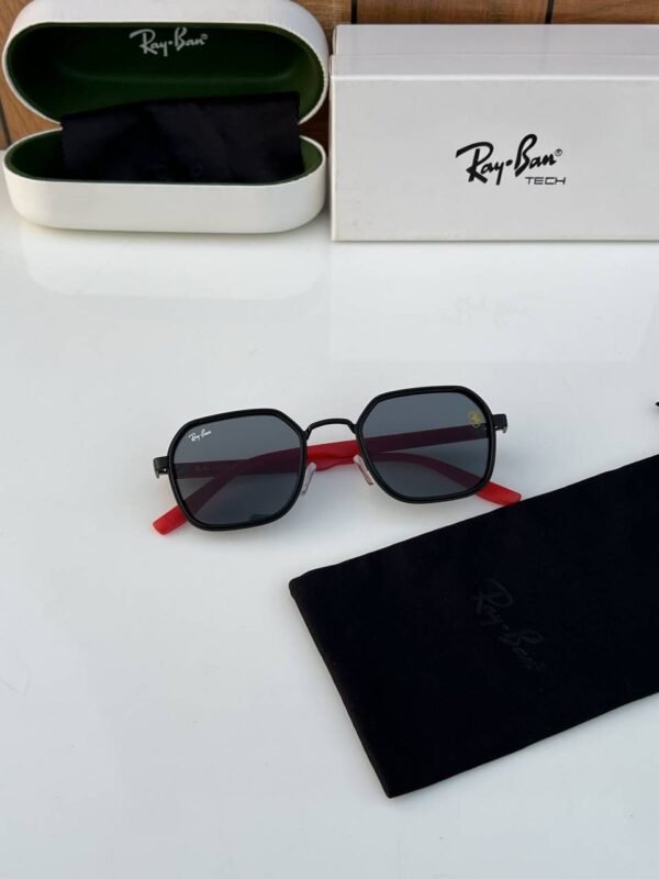 First Copy RayBan 8810 Black Sunglasses
