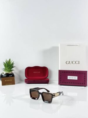 First Copy Gucci 02 Gold Brown Sunglasses