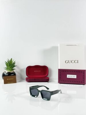 First Copy Gucci 02 Green Black Sunglasses