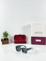First Copy Gucci 02 Green Black Sunglasses