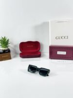 First Copy Gucci 02 Green Black Sunglasses