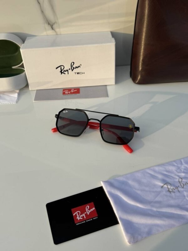 First Copy RayBan 8820 Black Sunglasses