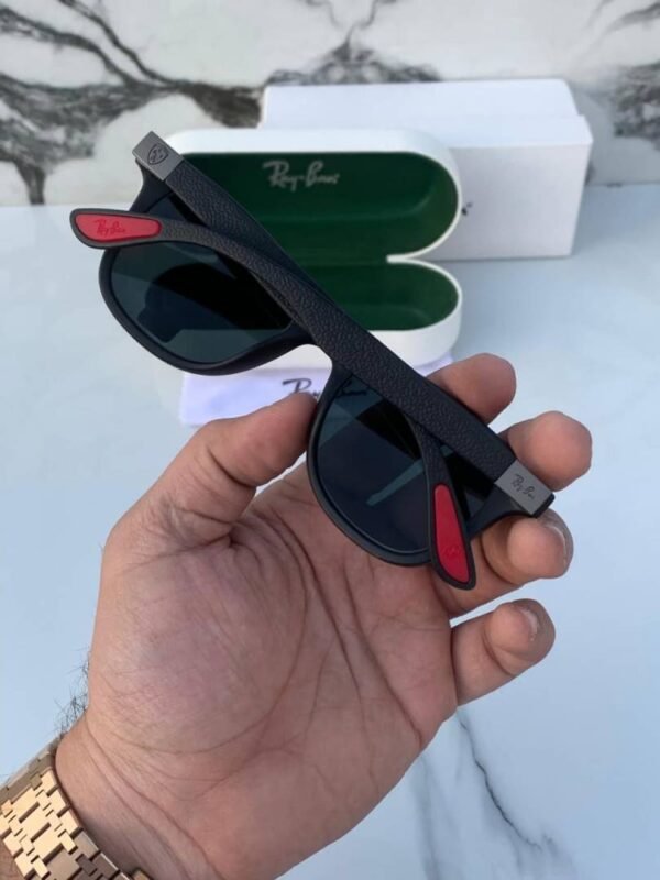 First Copy RayBan 4195 Matte Black Sunglasses