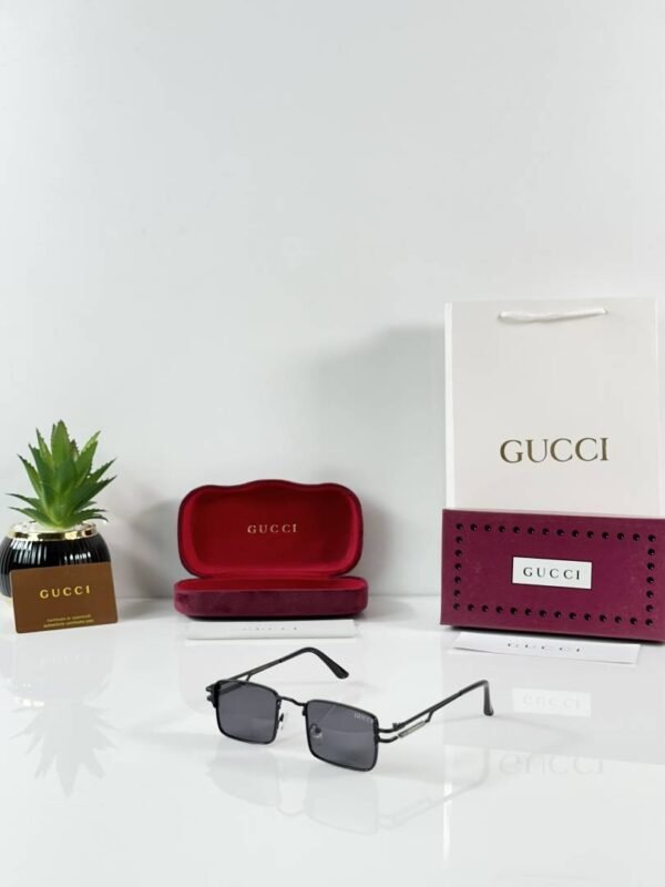 First Copy Gucci 9518 Black Sunglasses