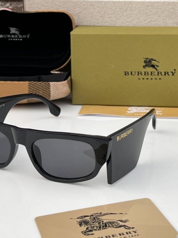 First Copy Burberry 6148 Black Sunglasses
