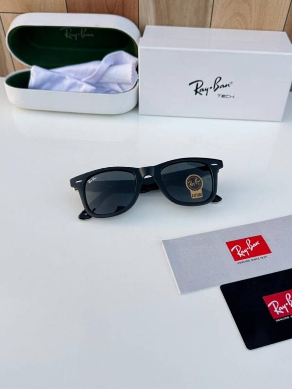 First Copy RayBan 2157 Black Silver Sunglasses